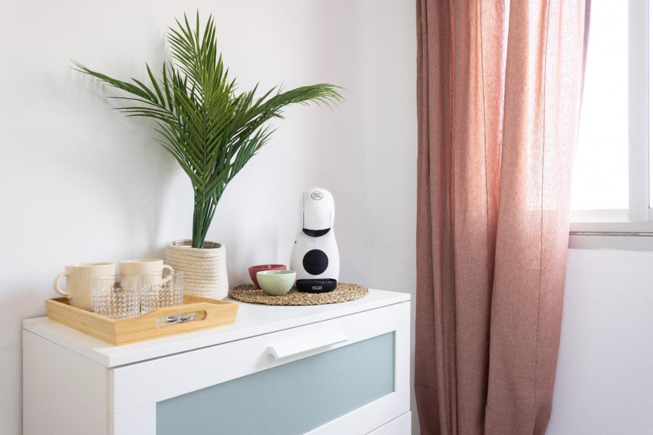 Eden Rentals 103 Surfy Stylish Bed&Coffee Room 格拉纳迪利亚-德阿沃纳 外观 照片